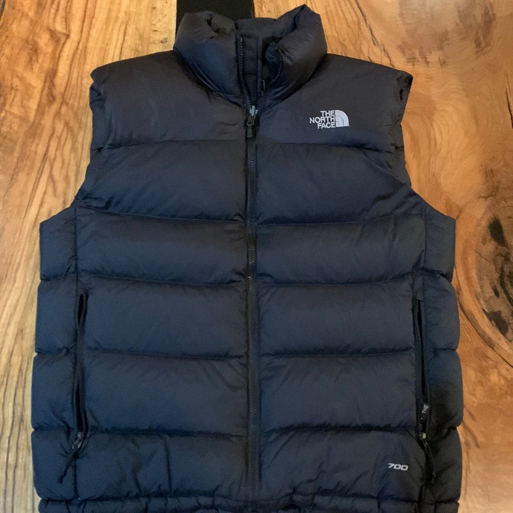 North face puffer vest - black - size M